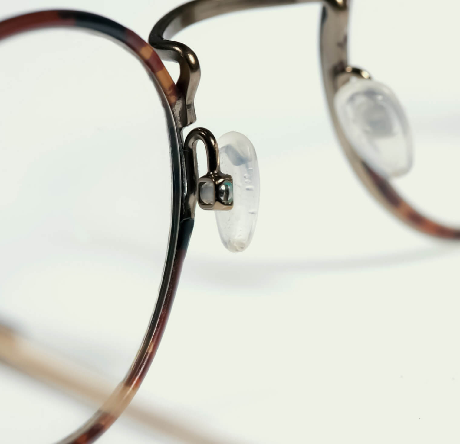 Why Nose Pads Matter for Eyewear Comfort