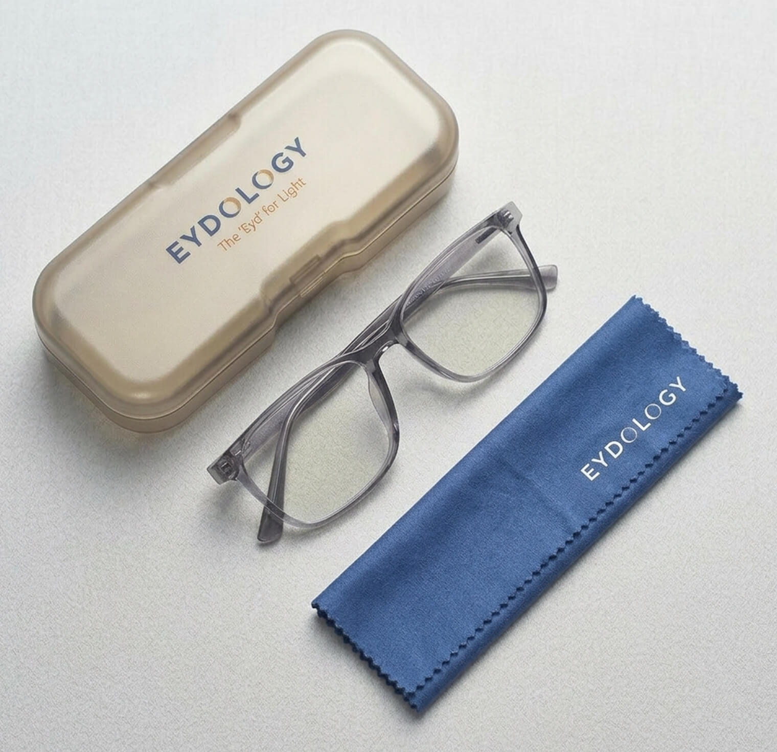 10 Common Habits That Are Damaging Your Glasses (And How to Avoid Them)