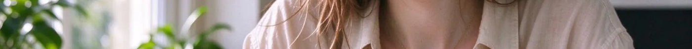 Glasses for Petite Faces: How to Find the Right Frames for Small Faces