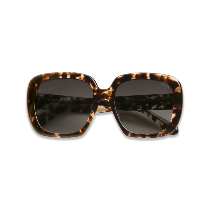 Amelia blonde tortoise frame grey gradient lens 2