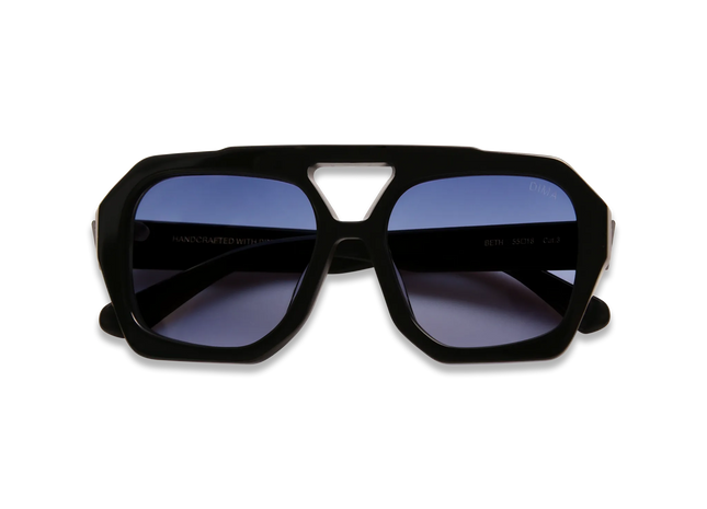 Beth black frame blue gradient lens 2