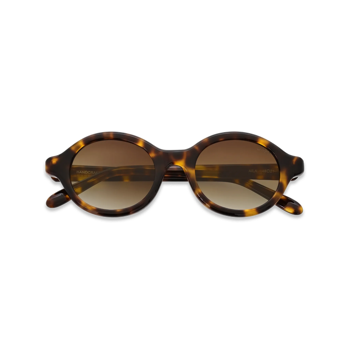 Dima Eyewear Aila Amber Tortoise Frame Brown Gradient Lens 02
