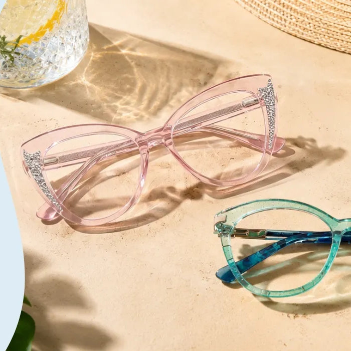 <h2>See Summer in Color</h2>